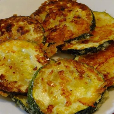 Zucchini Parmesan Crisps Recipe | SideChef