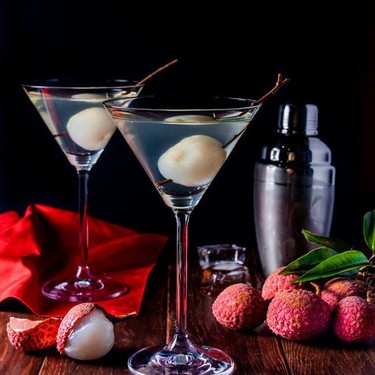 Lychee Martini Recipe | SideChef