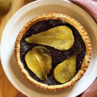 Vegan Pear and Chocolate Custard Pie Recipe | SideChef