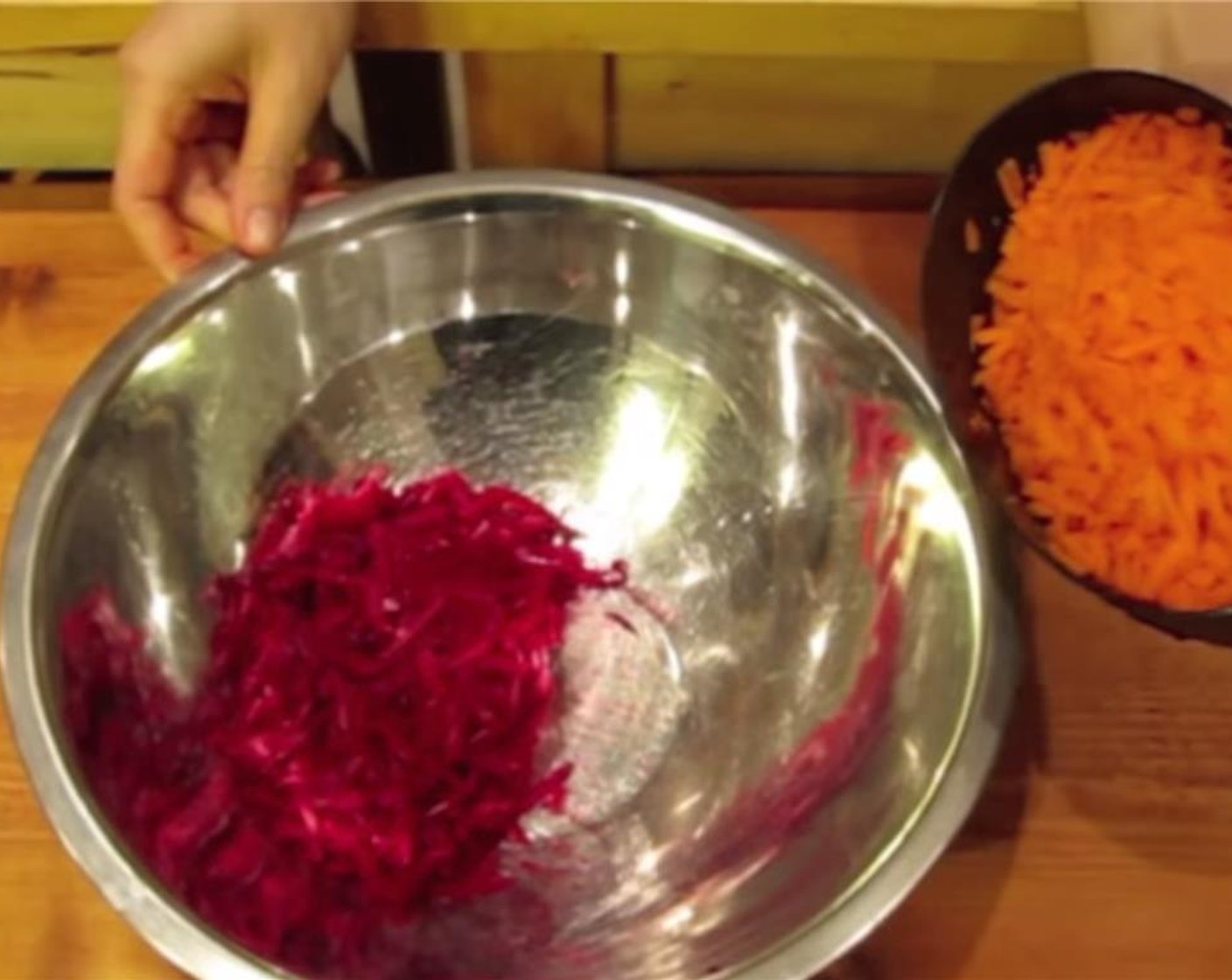 step 1 Grate the Beet (1) and Carrots (5).