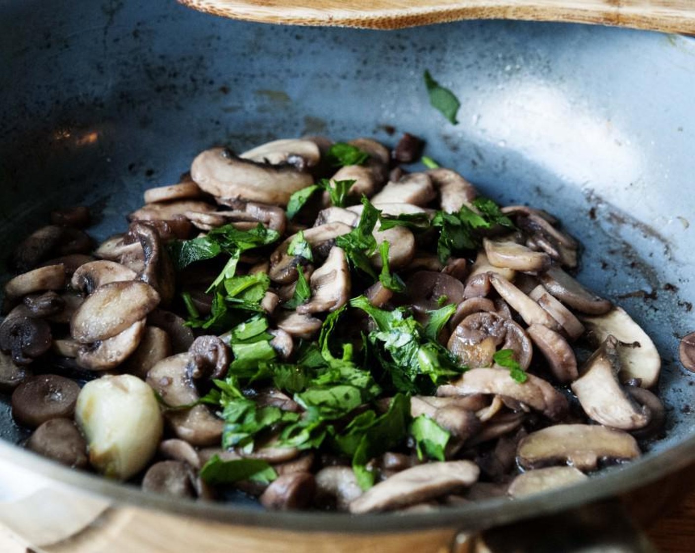 step 4 Cook uncovered on medium-high for about 15 minutes. Add the Fresh Parsley (1 Tbsp) and set aside.