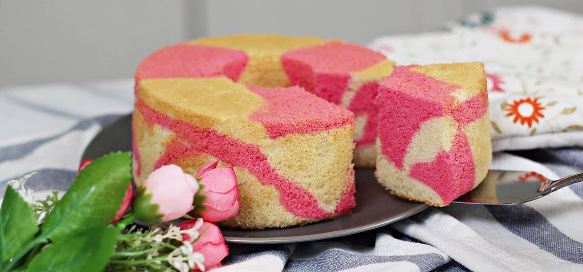 Two-Tone Strawberry Chiffon Cake Recipe | SideChef