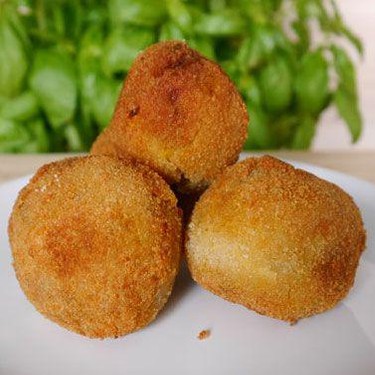Venezuelan Plantain Balls Recipe | SideChef