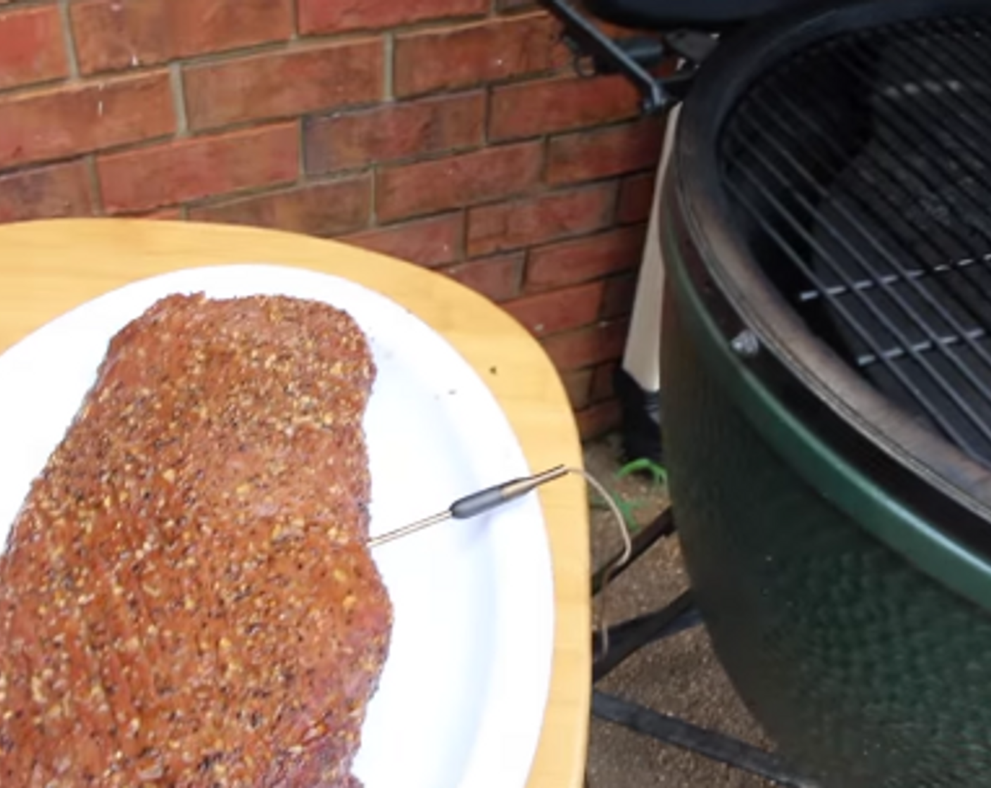 step 6 Remove London Broil from grill and increase the temp to 500 degrees F (260 degrees C).