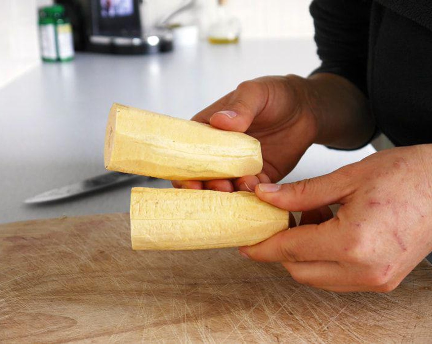 step 1 Peel the Plantain (1).