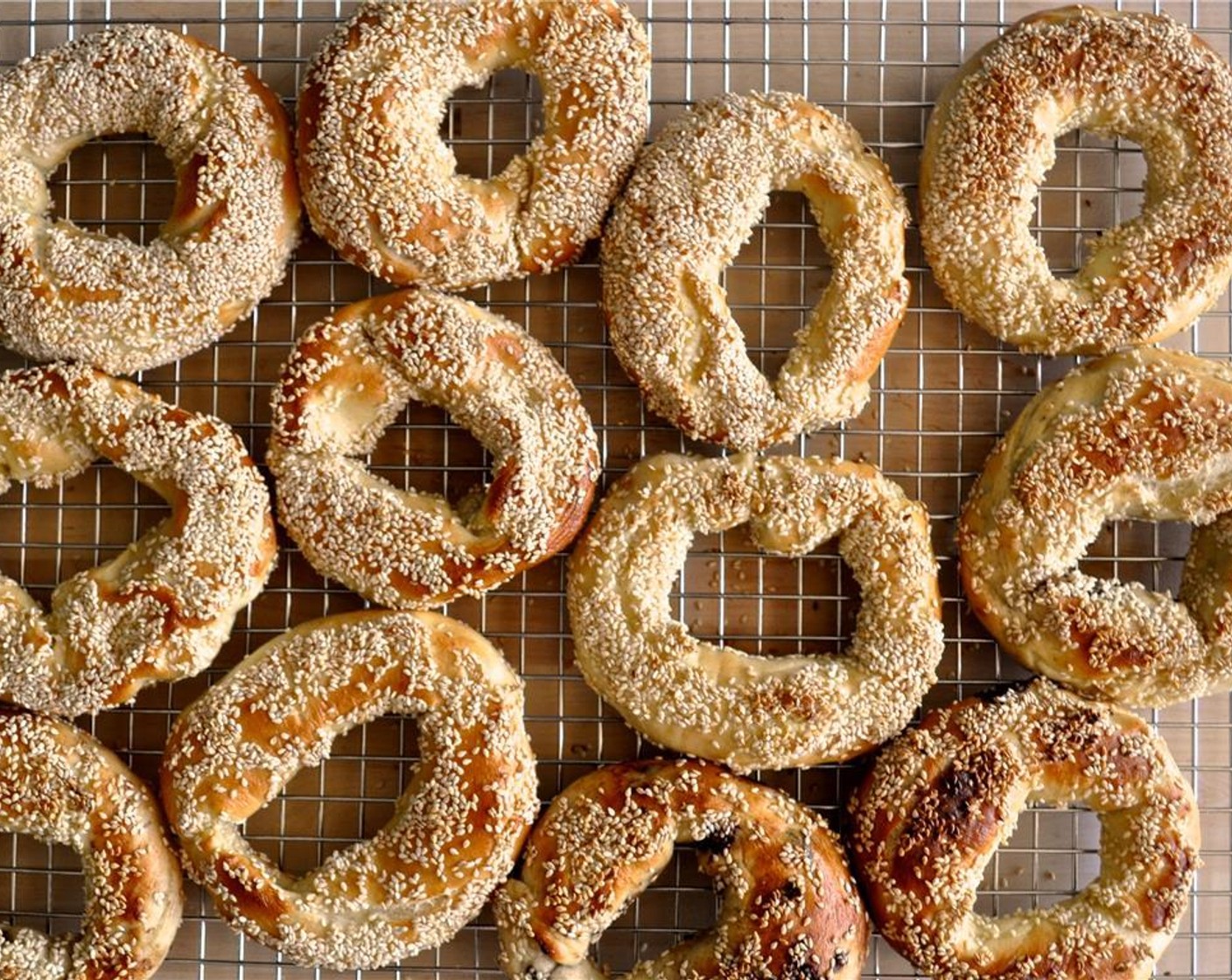 step 15 Cool the bagels on a cooling rack. Once completely cool, store in a freezer bag for a few days. Even better, freeze the majority of the bagels immediately after they are done cooling to preserve their texture.