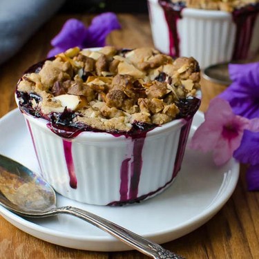 Blueberry Lemon Almond Crisp Recipe | SideChef