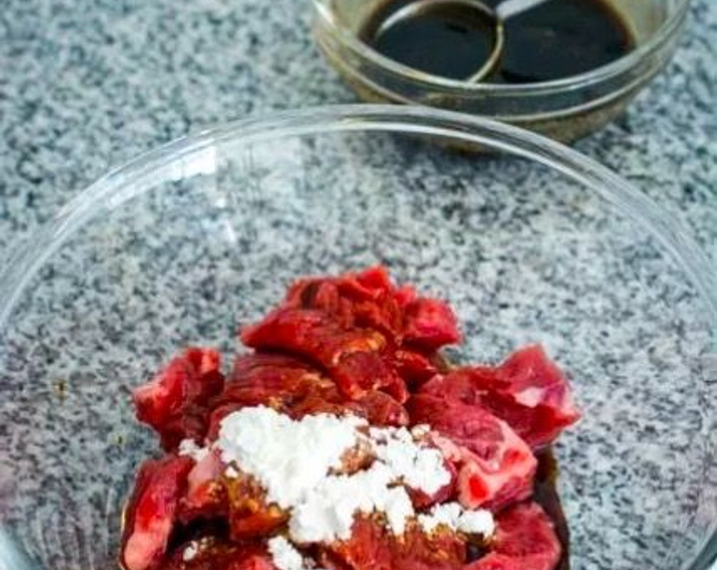 step 2 Mix the Beef (8 oz) with 1 tablespoon of the prepared sauce and the Corn Starch (1 Tbsp) and marinade for 15 minutes at room temperature.