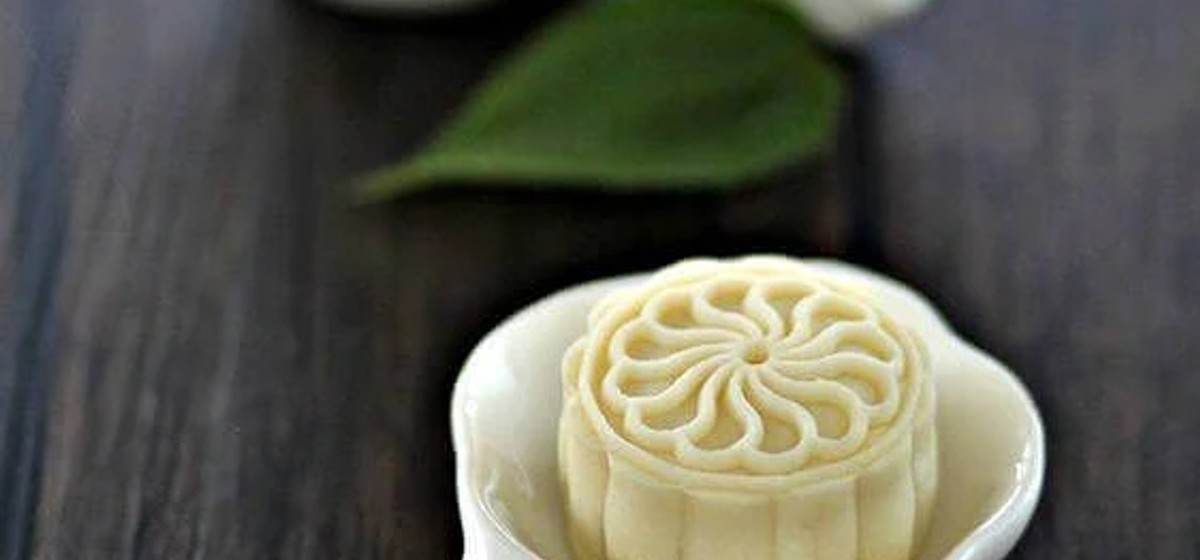 Durian Snowskin Mooncakes Recipe | SideChef