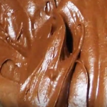 Easy Chocolate Fudge Frosting Recipe | SideChef