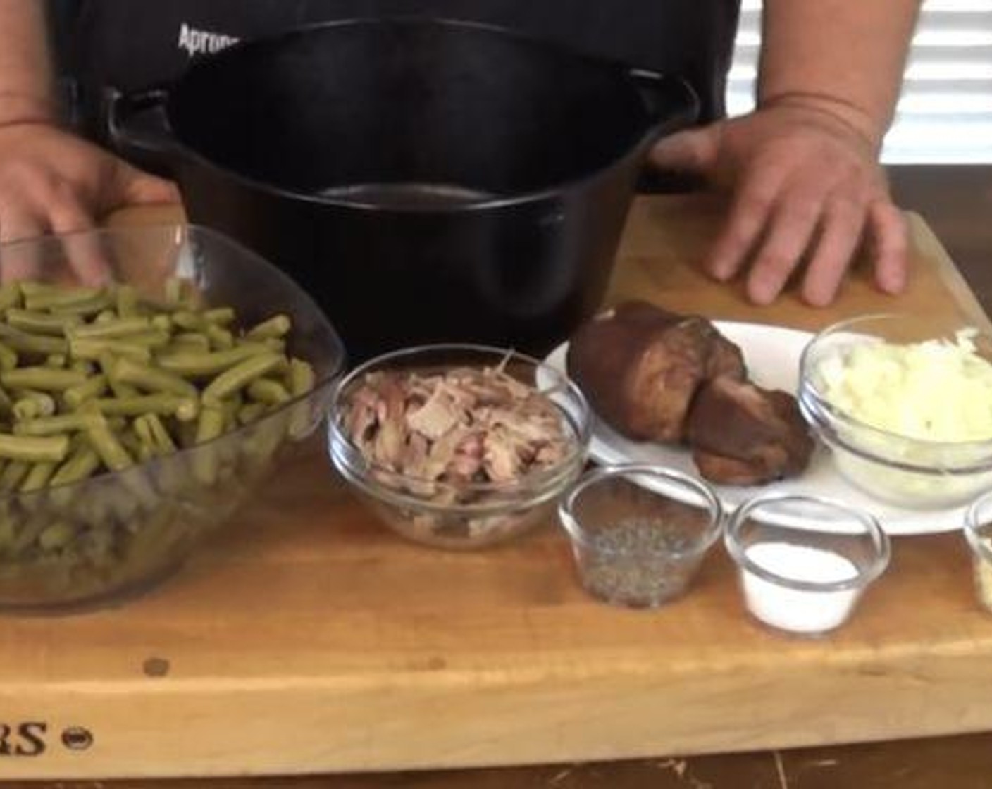 step 1 Add Green Beans (15 cups) to any pot or pan of your choice.