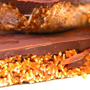 No Bake Keto Chocolate Almond Butter Bars Recipe | SideChef
