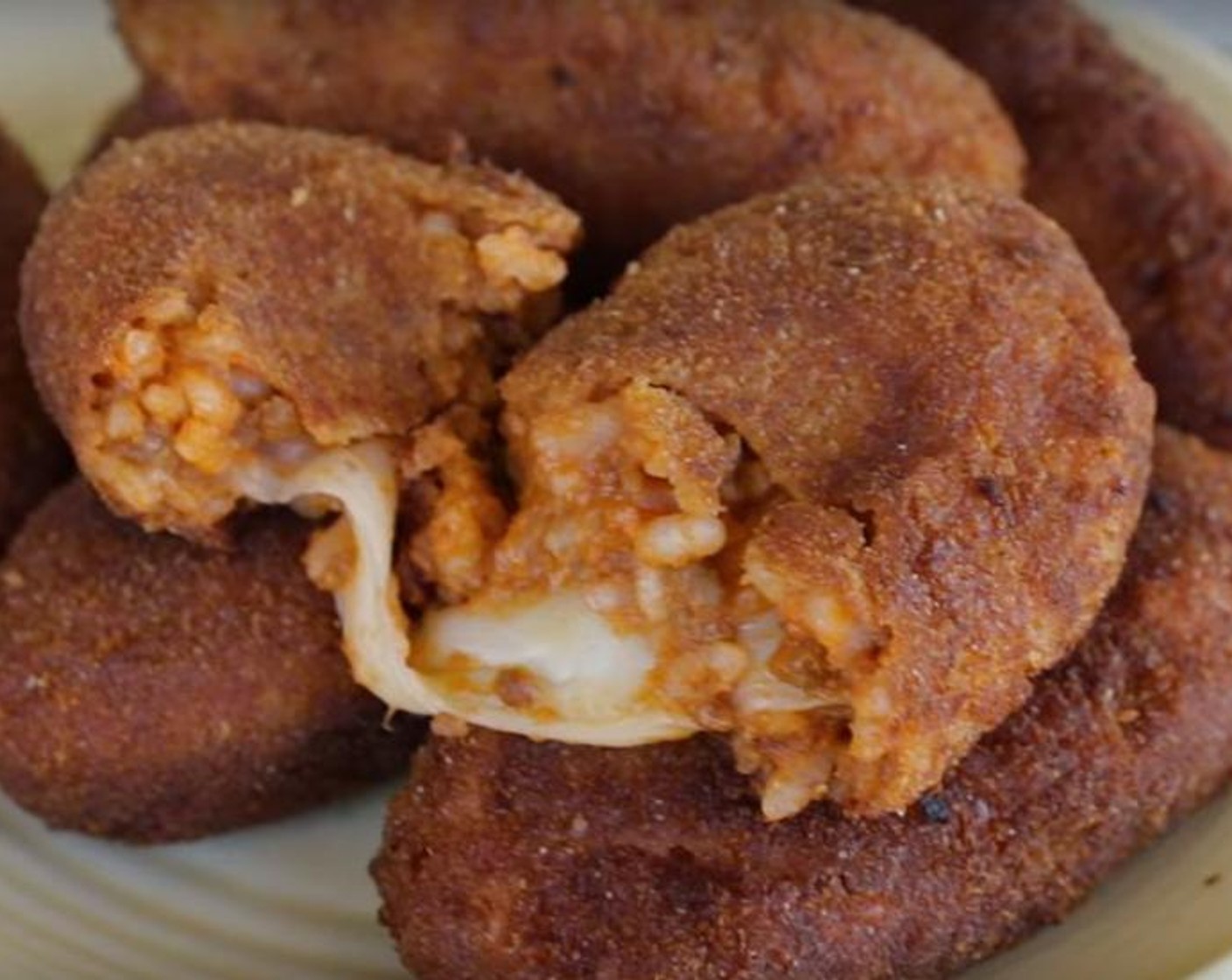 Rice Balls Stuffed with Mozzarella