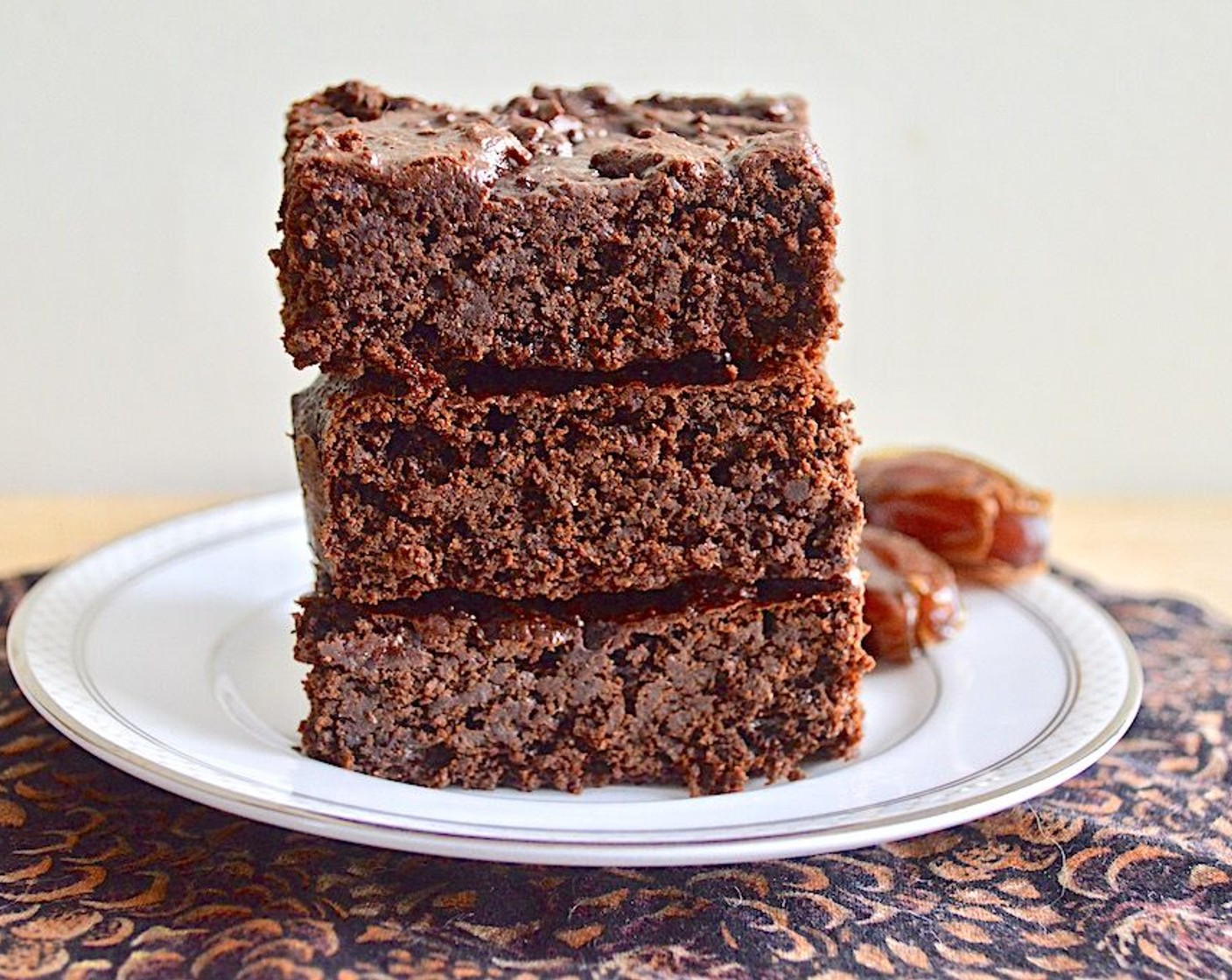 Healthy Date Brownies