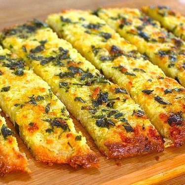 Easy Garlic Bread Recipe | SideChef