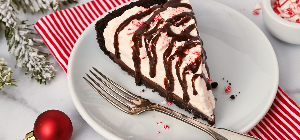 Candy Cane Ganache Pie Recipe | SideChef