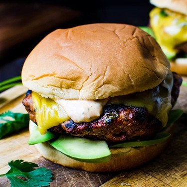 Sriracha Avocado Turkey Burgers Recipe | SideChef