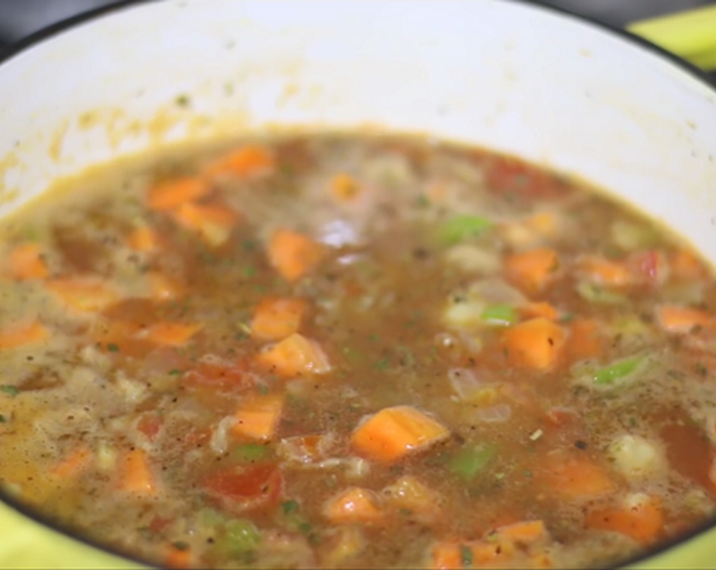 step 4 Bring the mixture to a boil and let it simmer for 15 - 20 minutes, or until it thickens.