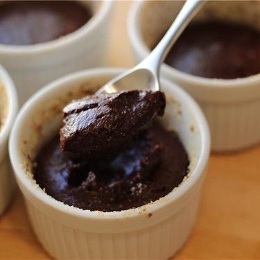 Gluten-Free Dark Chocolate Lava Pots Recipe | SideChef