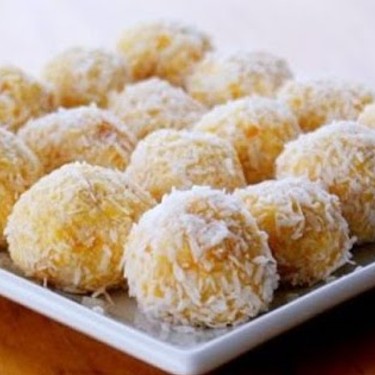 Apricot Balls Recipe | SideChef