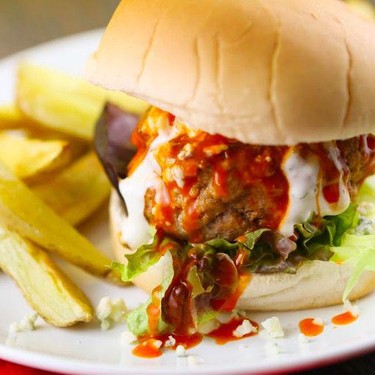 Buffalo Ranch Turkey Burgers Recipe | SideChef