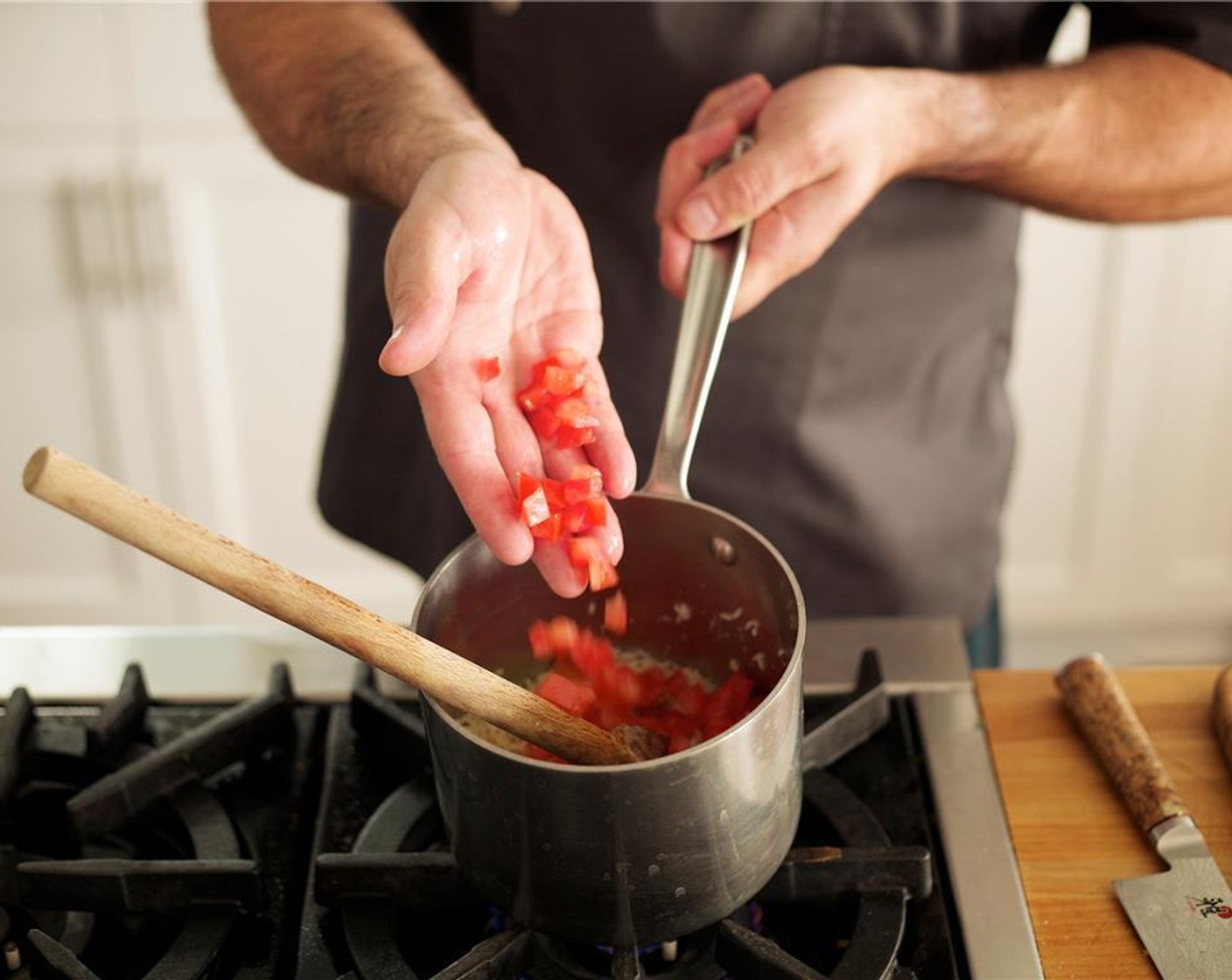 step 7 Heat a small saucepan over medium heat. Add Oil (1 tsp) and Ground Cauliflower Seasoning Blend (1 Tbsp). Cook for 1 minute until fragrant.