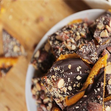 Easter Honeycomb & Almond Bark Recipe | SideChef