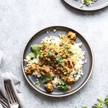Slow Cooker Indian Chicken Kheema with Peas Recipe | SideChef