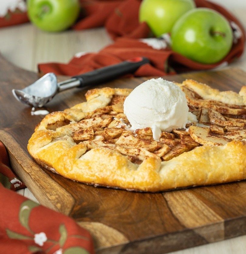 Apple Galette with Almond Pastry Recipe | SideChef