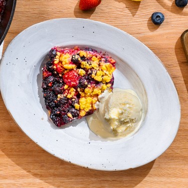 Skillet Mixed Berry Crumble Recipe | SideChef