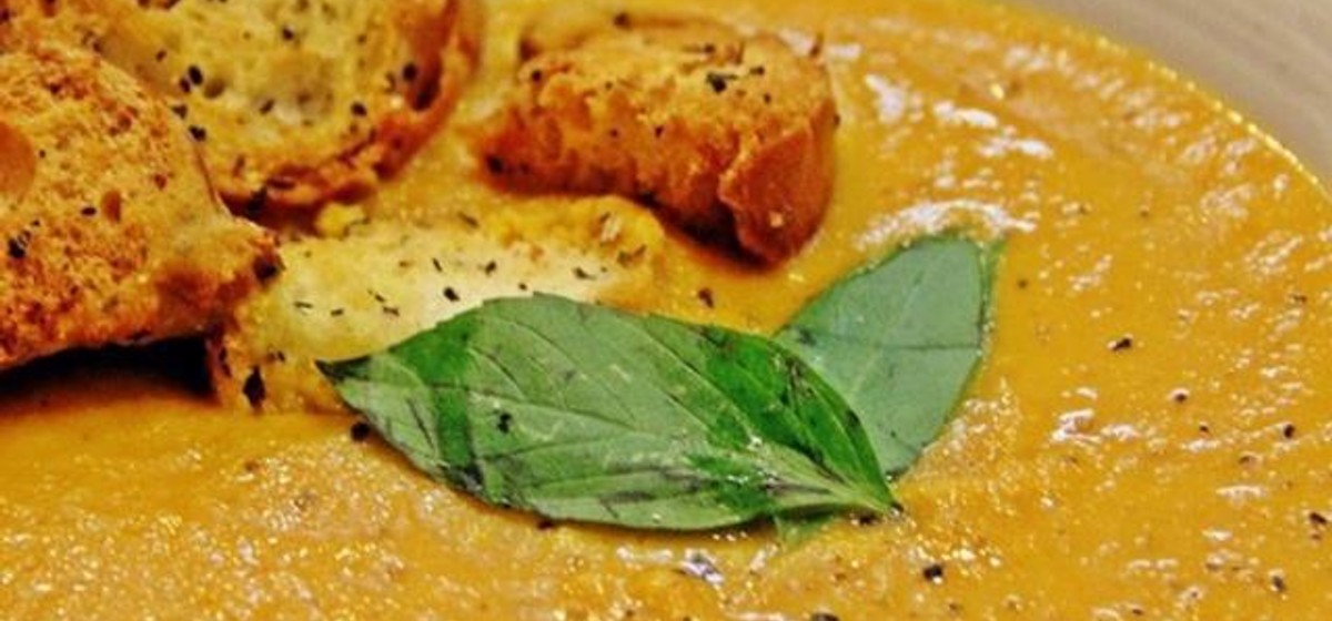 Tomato Soup with Croutons Recipe | SideChef