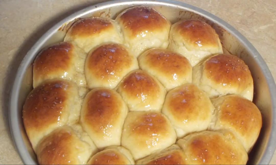 Sweet Olive Oil Dinner Rolls Recipe SideChef