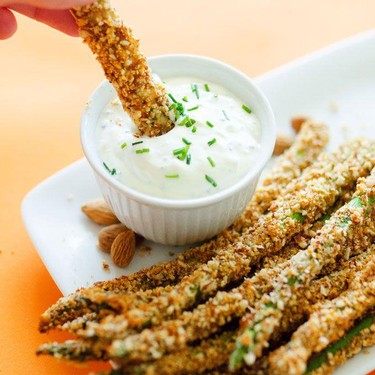 Parmesan and Almond Baked Asparagus Fries Recipe | SideChef