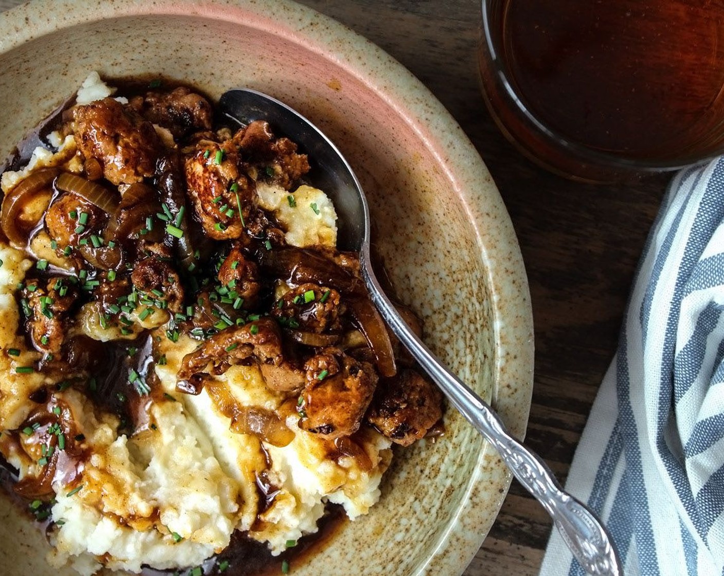 step 21 In a bowl, combine the potatoes, sausage and gravy and dig in!