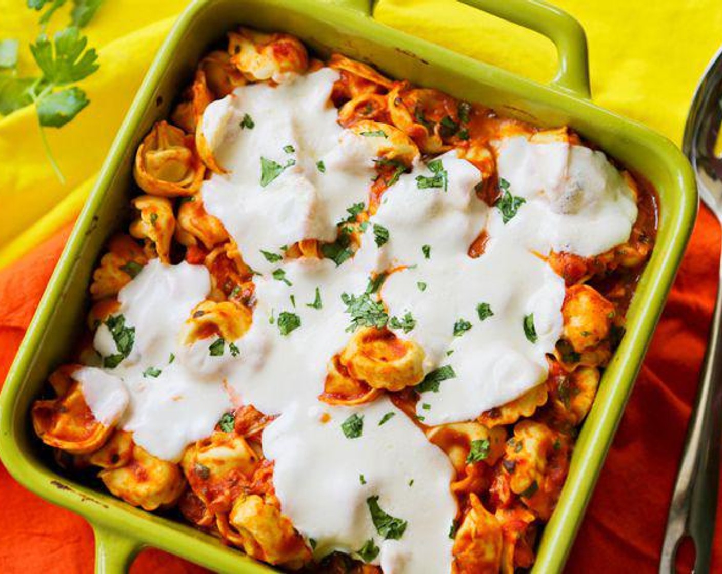 Easy Cheesy Tortellini Bake