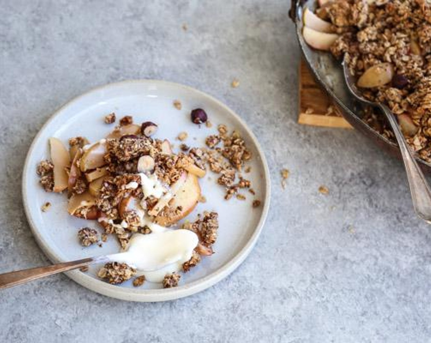 Gluten-Free Apple Crisp with Hazelnut Crumble