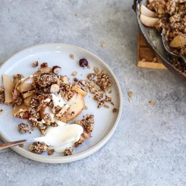 Gluten-Free Apple Crisp with Hazelnut Crumble Recipe | SideChef