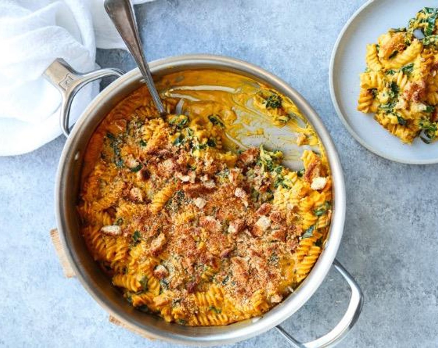 Vegan Pumpkin Mac and Cheese with Kale