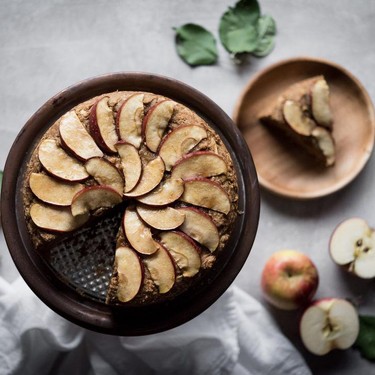 Milopita - Greek Apple and Olive Oil Cake Recipe | SideChef