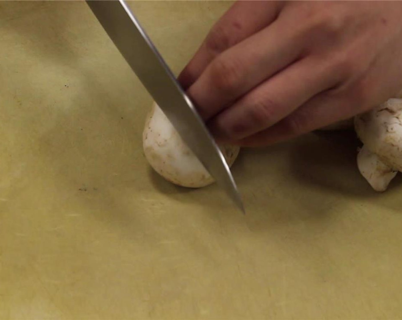 step 1 Slice Button Mushrooms (1 2/3 cups) into 1/4-inch thick slices.