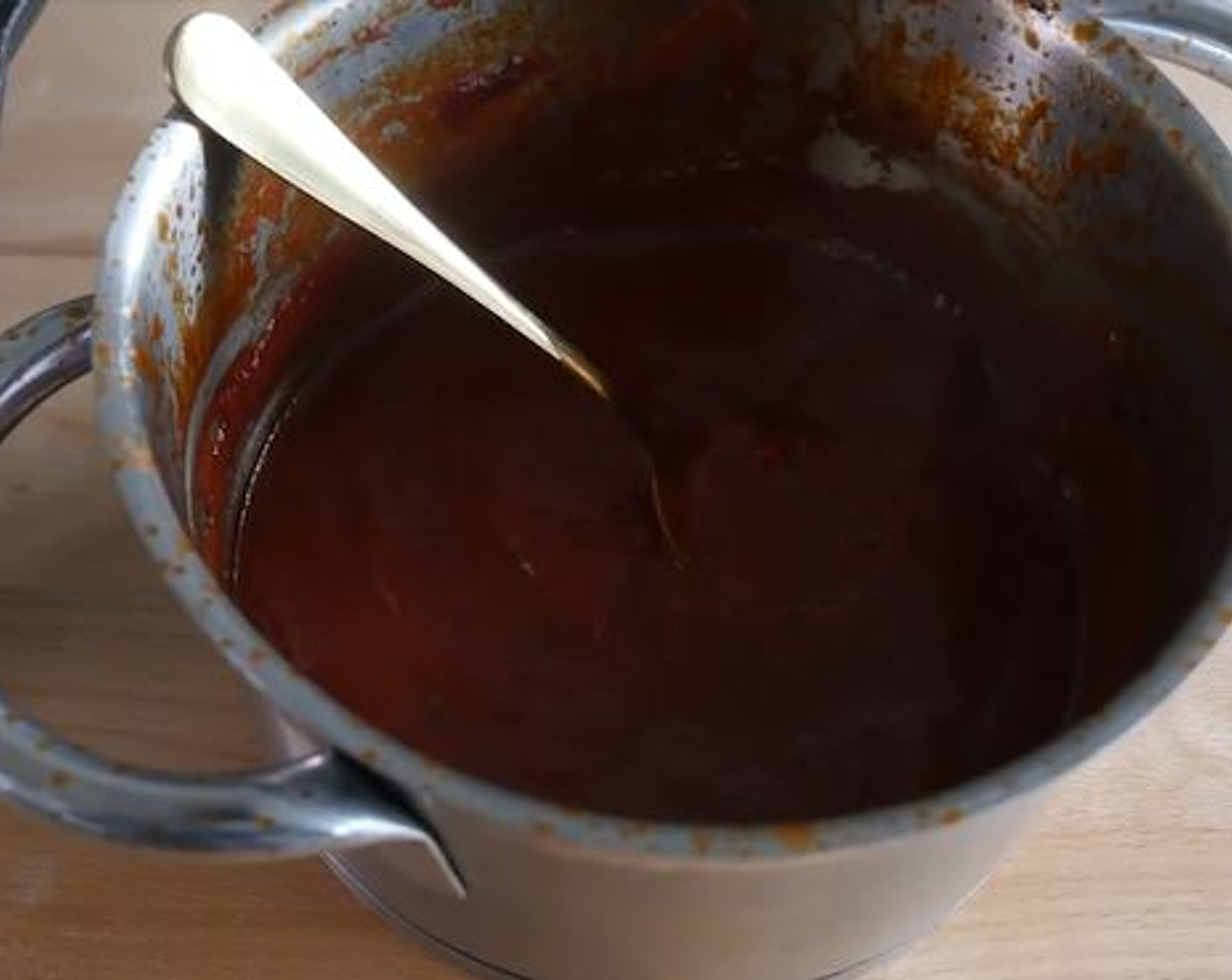 step 2 Meanwhile, prepare your sauce. In a small saucepan over medium heat, add Tomato Paste (1 can), Water (1 1/3 cups), Dried Basil (1/4 tsp), Dried Thyme (1/4 tsp), Dried Rosemary (1/4 tsp), Simply Organic Onion Powder (1/4 tsp), Dried Oregano (1/2 tsp), Simply Organic Garlic Powder (1/4 tsp), Ground Black Pepper (to taste), juice from Lemon (1) and Sea Salt (1/4 tsp) and bring to a boil.