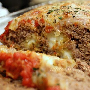 Stuffed Pizza Meatloaf Recipe | SideChef