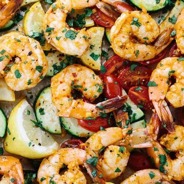 One Pan Roasted Spicy Garlic Shrimp Recipe | SideChef