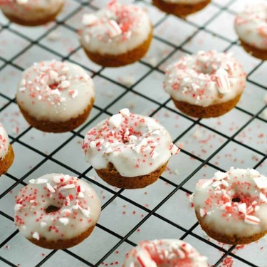 Mini Gingerbread Donuts with Peppermint Glaze Recipe | SideChef