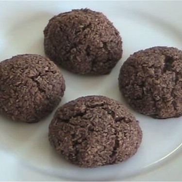Chocolate Coconut Macaroons Recipe | SideChef