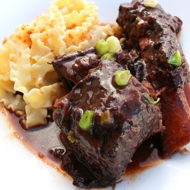 Beef Ribs Braised with Blueberries Recipe | SideChef