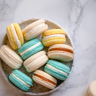 Basic French Macarons with Buttercream Filling Recipe | SideChef