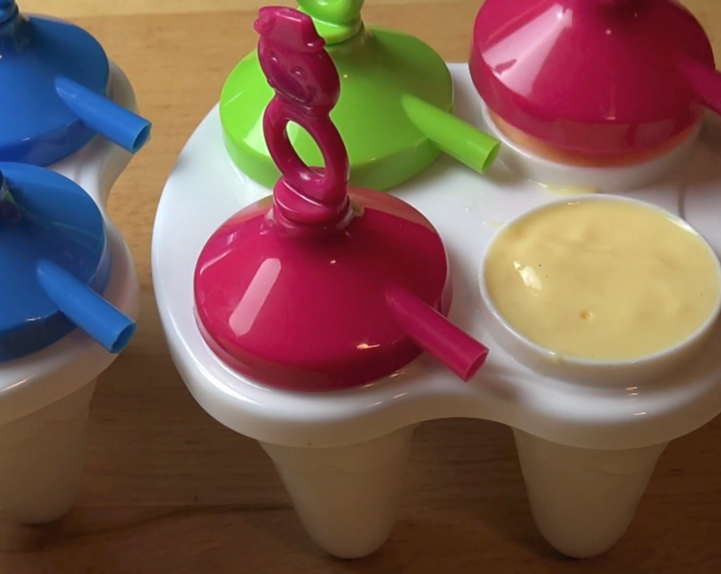 Frozen Mango Yoghurt Pops