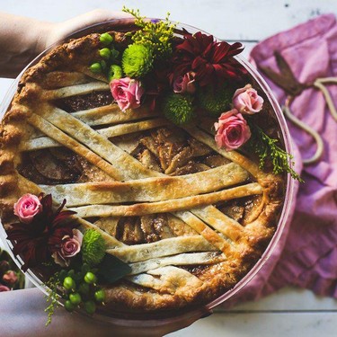 Apple Pie with Rosemary Buttermilk Crust Recipe | SideChef