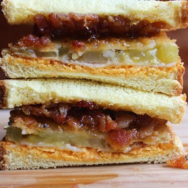 Fried Green Tomato Sandwich with Bacon Jam Recipe | SideChef